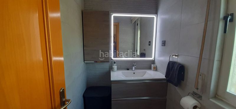 Foto 5aa6870d-0e5f-4bba-a379-ba05256558e6. Casa adossada amb calefacció aparcament a Argoños