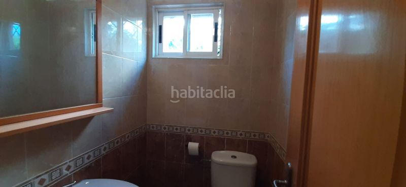 Foto 8b3c089a-2718-461c-933f-03d7e73dba32. Casa adossada amb calefacció aparcament a Argoños