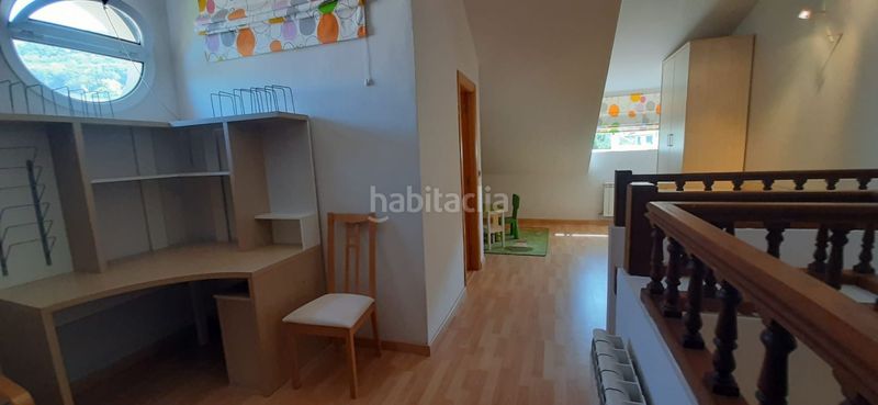 Foto c56cfab1-3623-47fb-bba8-b779a630d51a. Casa adossada amb calefacció aparcament a Argoños