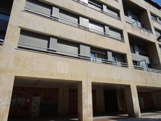Geschäftsraum in Avenida sabino arana etorbidea 26. 2 locales en venta en leioa. boulevard de udondo. 72 m2 distribu