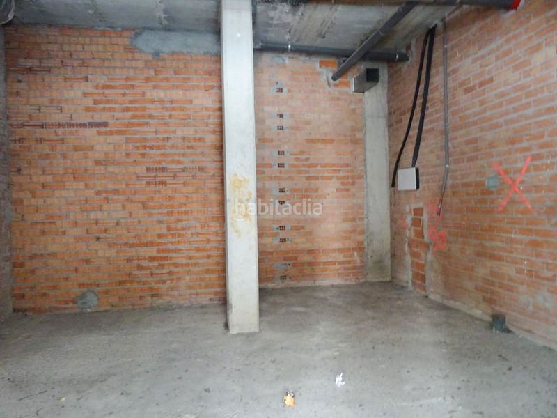 Foto 58b2d827-5c78-4a70-a15a-b9519db6a4bc. Local commercial dans avenida sabino arana etorbidea 26 dans Leioa