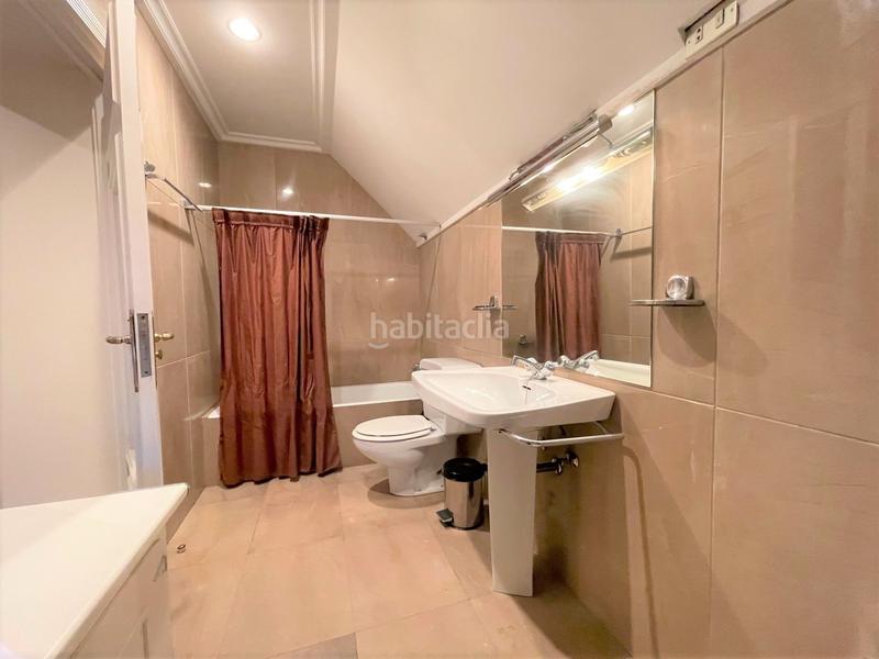 Foto 2f1d6a9d-0c65-4f95-b8e8-48994e414492. Dúplex amb calefacció aparcament a Artatza-Pinueta-Pinosolo Leioa