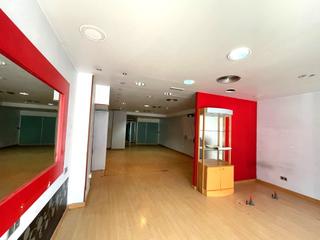 Business premise in Sarrikobaso