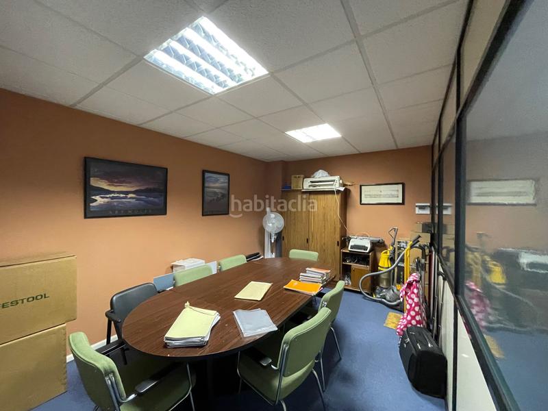 Foto 42933c46-6a5d-488c-bc00-63b2b985ef08. Büro in Lamiako-Txopoeta Leioa