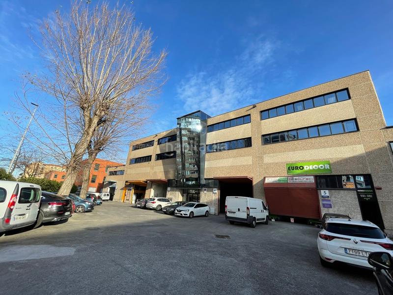 Foto ec13aa51-3c76-4c26-990e-b0dec2e54c8d. Büro in Lamiako-Txopoeta Leioa