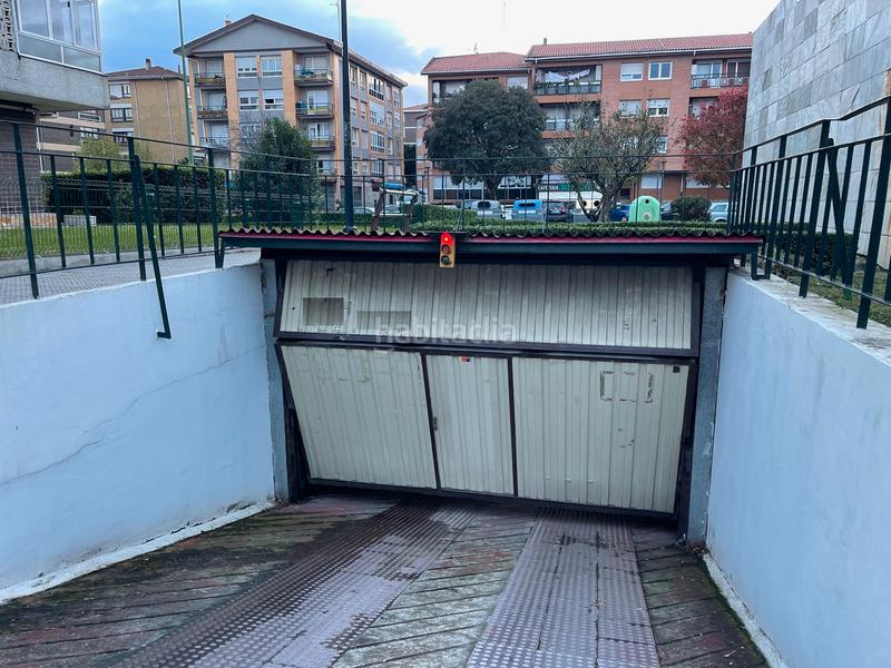 Foto ef46cb71-91b7-4d02-96ed-76454a3471cb. Posto auto in Polígono Rojo-Aldapa Getxo