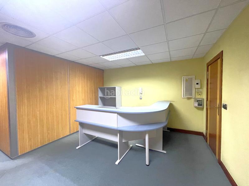 Foto 39cef9f4-ac02-4167-ab9a-517edc41fe6c. Miete büro in Valle de Trápaga - Trapagaran