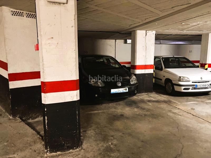 Foto c2272ebf-e5cc-49cb-8582-71b8e922f19f. Aparcament cotxe a Centro Urbano-Hirigunea Leioa