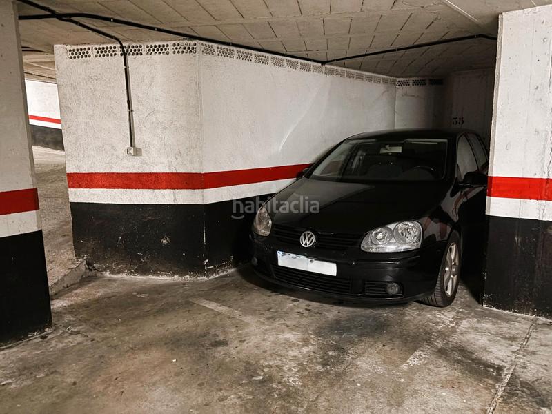 Foto e7de20af-88be-43a1-a7f8-24a157cb1549. Aparcament cotxe a Centro Urbano-Hirigunea Leioa