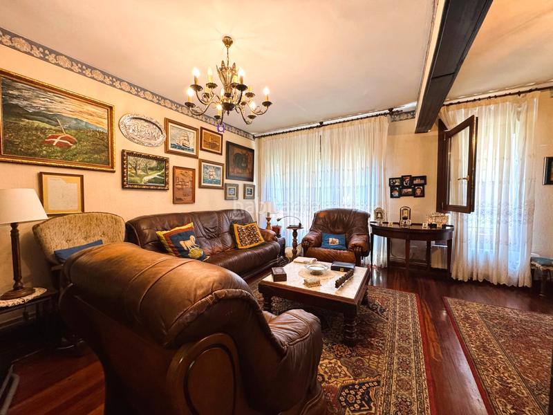Foto 123f45d3-e1da-4423-b515-2db9fdd2c5ee. Duplex dans Sarrikobaso Getxo