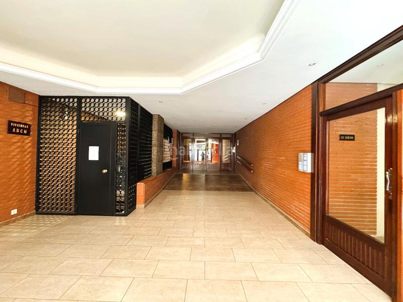Foto a9da5183-3e58-4942-8988-08d9114405fe. Appartement avec parking dans Basurtu Bilbao