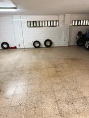 Location Parking voiture à Novia salcedo kalea 15. Plaza de garaje en el centro de las arenas. calle novia salcedo.