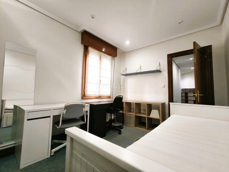 Foto 5e8e5711-8a48-4d5a-a0ae-af9695560933. Flat in Las Arenas Getxo