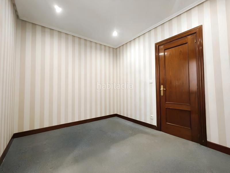 Foto 65c5cc16-f0ce-4974-b981-d50cc66f0077. Pis a Las Arenas Getxo