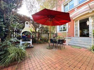 Casa a schiera  Errekagane kalea. Precioso adosado con 4 habitaciones, 3 baños, terraza y jardín c