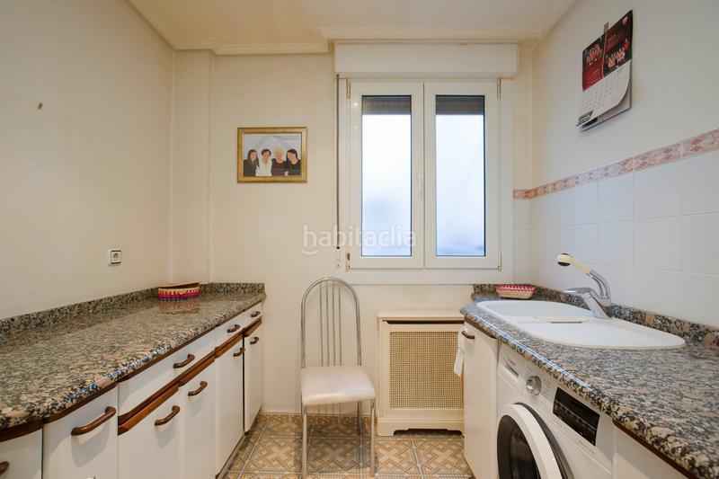 Foto 11d3cc3a-d2f4-4e25-8588-ef10b58e1f45. Pis a gregorio de la revilla zumarkalea 26 a Zona Indautxu Bilbao