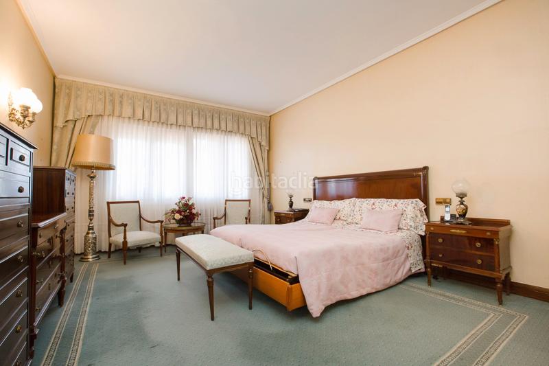 Foto af9e21b7-1f0d-4569-8afb-477271c0c22e. Pis a gregorio de la revilla zumarkalea 26 a Zona Indautxu Bilbao