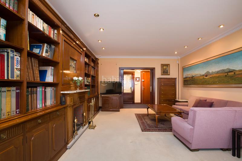 Foto b6ffb5e3-3d38-46cd-b129-40a1f2e14f9d. Pis a gregorio de la revilla zumarkalea 26 a Zona Indautxu Bilbao