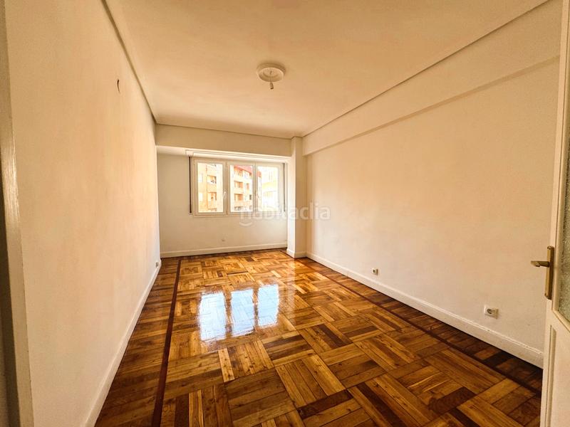 Foto 4f5c2fa0-3a04-4c04-ab43-c5e7b0962a3e. Appartamento in avenida amaia 4 in Las Arenas Getxo