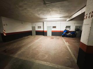 Autoparkplatz in Beato domingo iturrate kalea 19tri. Plaza de garaje para coche grande con trastero, en la calle beat