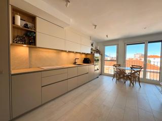 Appartement  Langileria kalea. Precioso piso de obra nueva. saln cocina, tres habitaciones 2 b