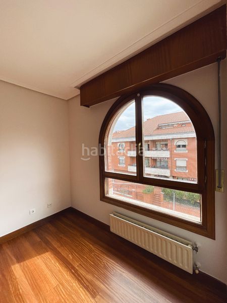 Foto b80dc9db-8e5e-4bcf-b0d8-5f46c080908d. Pis amb calefacció a Artatza-Pinueta-Pinosolo Leioa