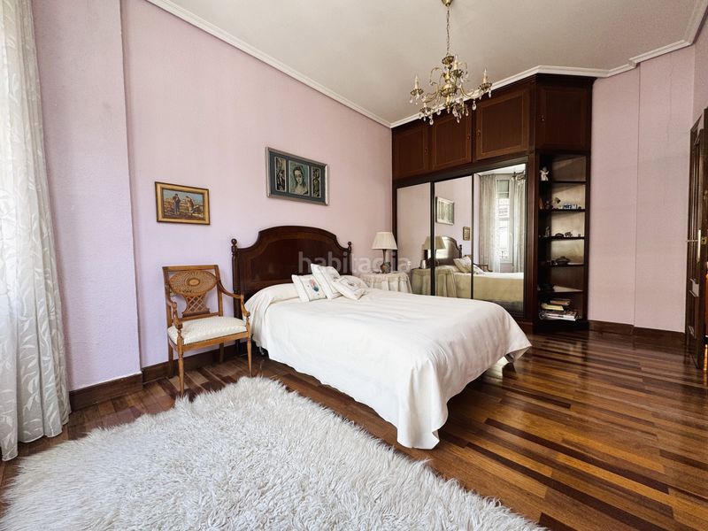 Foto a9425b17-f485-440c-a770-6ad00316ead0. Duplex dans Plaza Circular Bilbao