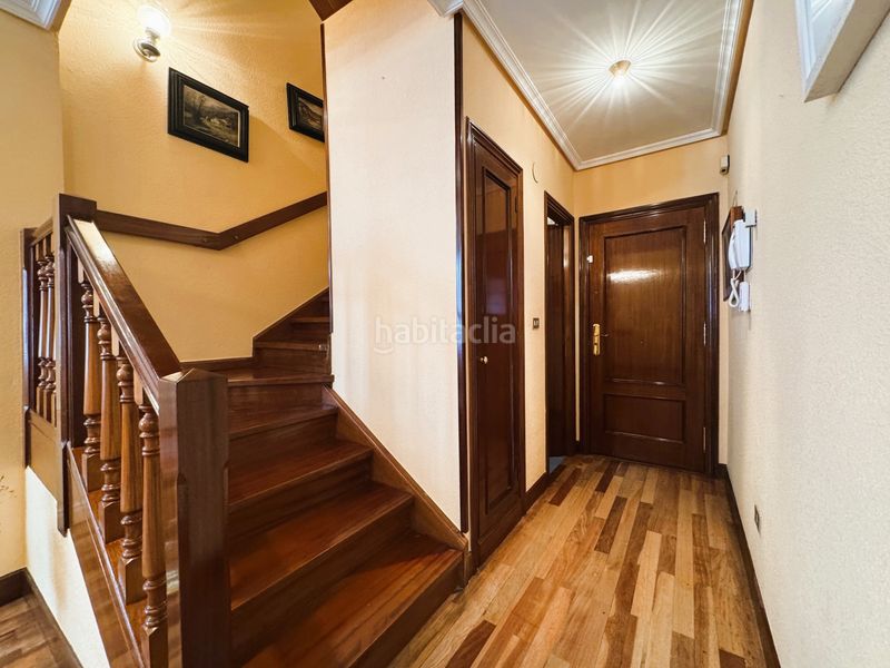 Foto cf2ac701-ae73-461f-a65d-6fcfa38139ec. Duplex dans Plaza Circular Bilbao