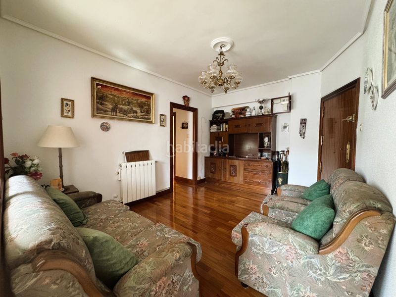 Foto 1c333840-bca7-4dba-ad66-7835308c7b34. Flat in Artatza-Pinueta-Pinosolo Leioa