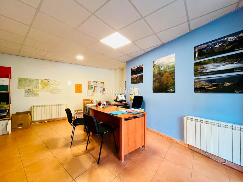 Foto a8b71a28-0ee0-4728-af94-d52a04f9f6c7. Locale commerciale in Sort