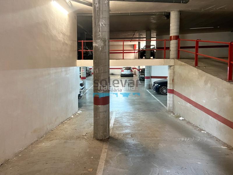 Foto a4e59d66-3c8f-4f56-aaf6-4cfb39b25ba8. Parking coche en Tremp