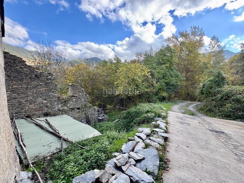 Foto 574ab464-2454-4f17-a0e5-bec10d10d872. Terreno residenziale in Farrera