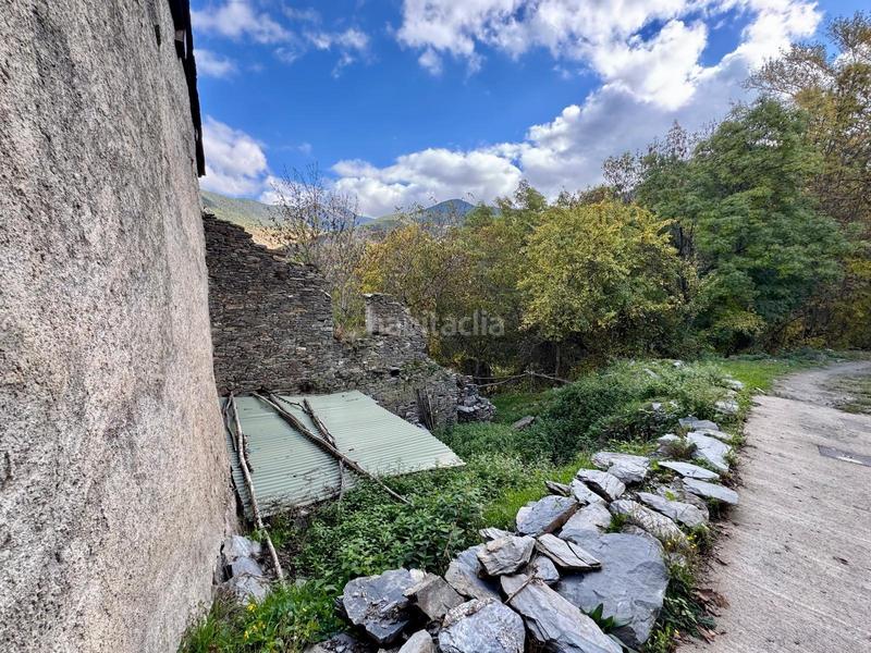 Foto e0c26c00-93ca-4ca5-a6e5-8dff7e02ebd5. Terreno residenziale in Farrera