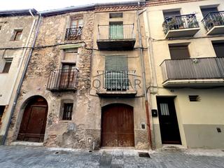 Maison  Major. Casa a reformar en el casco antiguo de la pobla de segur