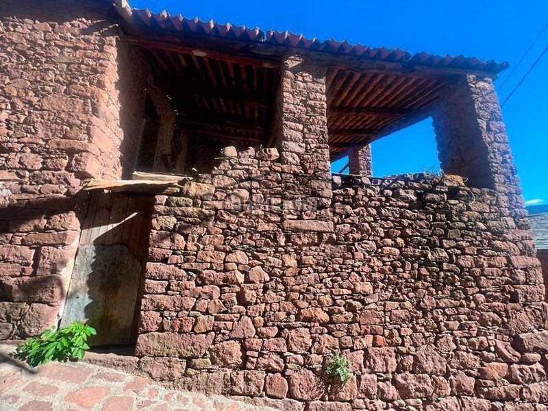Foto 17f7647d-956e-42d3-8260-d2c0f9376534. Casa a Soriguera