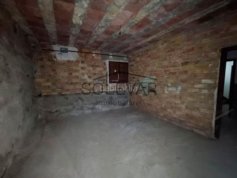 Foto 45fee893-20fe-43fe-aadf-ae0debdf571d. Casa amb aparcament a Vall de Cardós