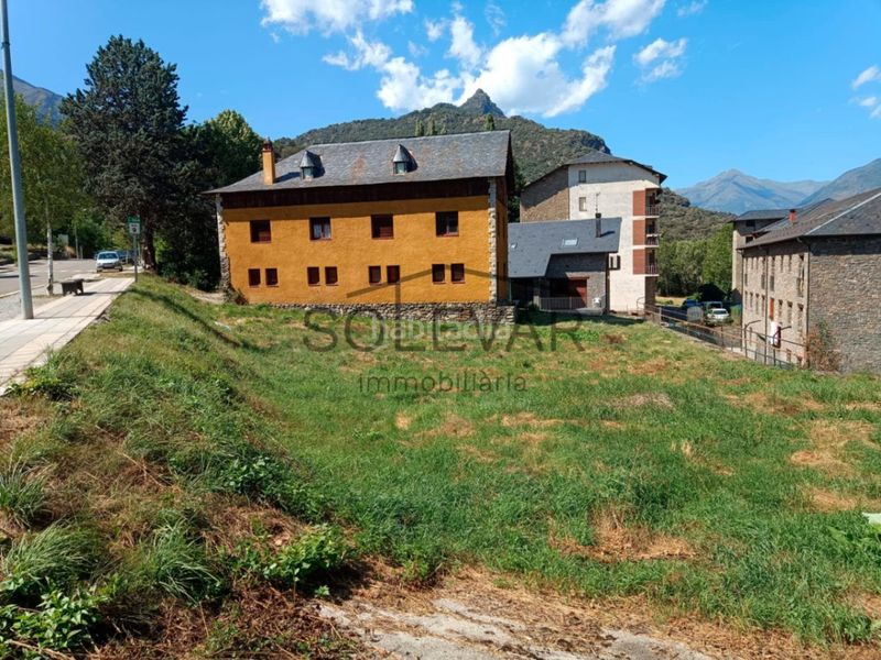 Foto 98d4a9ce-ffe4-49ed-8a5f-3cee54333a26. Casa amb aparcament a Vall de Cardós