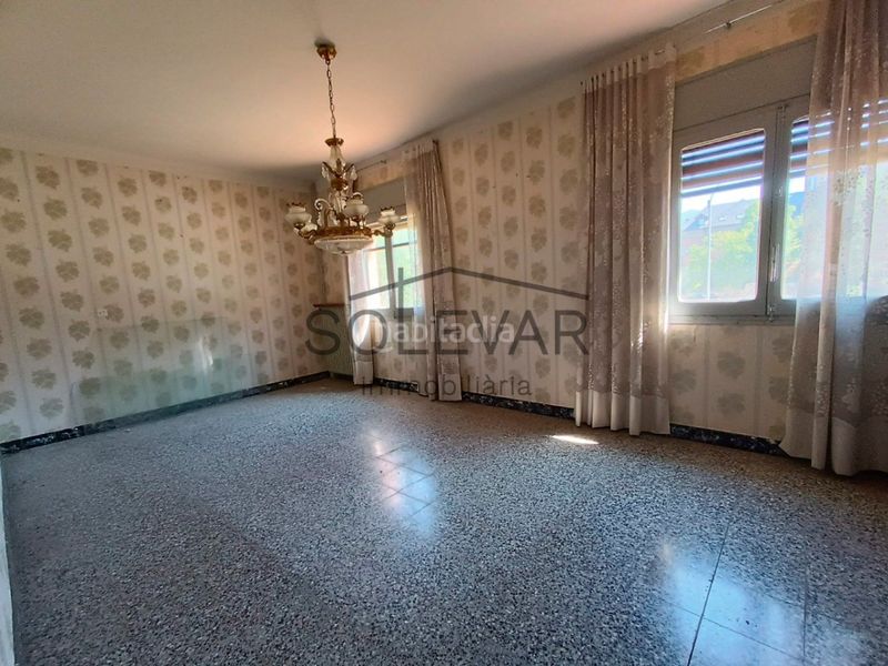 Foto c8286c35-d008-4a02-bb56-7e6770e61130. Casa amb aparcament a Vall de Cardós
