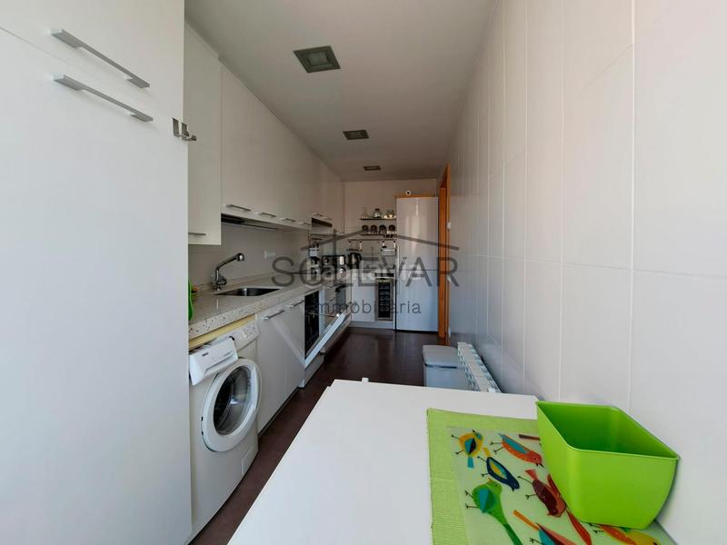 Foto 042f3456-684a-4597-b651-ae523d39bf46. Pis a Tremp