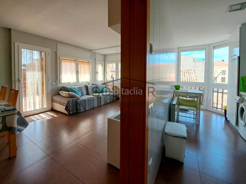 Foto 2fb261ad-e39a-4a1c-9163-fa8c9adb2f37. Pis a Tremp