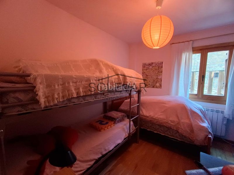 Foto d8ba0f6f-7abf-4a5f-a24c-ca466a0e7ac3. Pis amb calefacció aparcament a Torre de Cabdella (La)