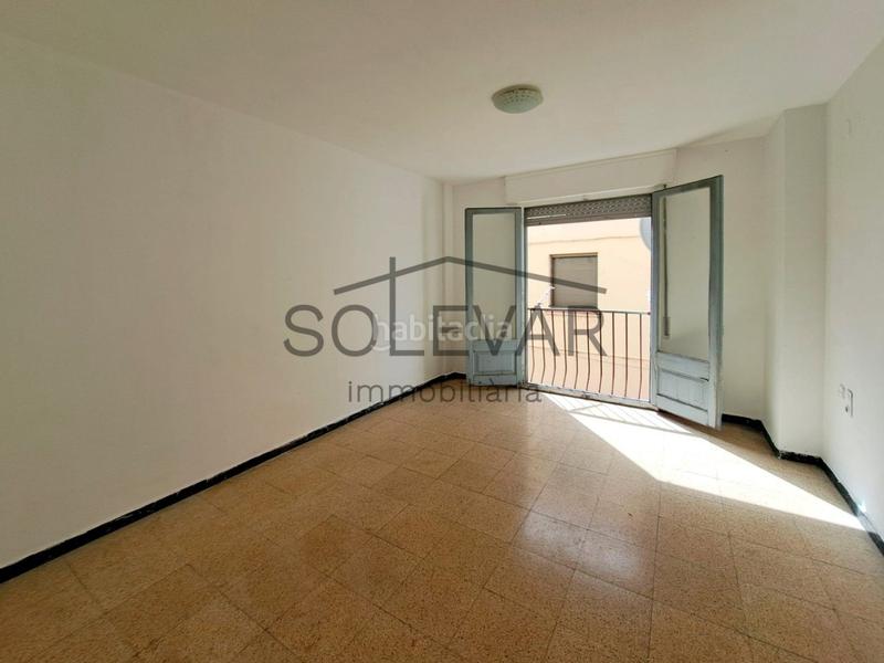 Foto 797f0a33-76e2-4352-8adc-f9e88a5377c0. Piso en Pobla de Segur (La)