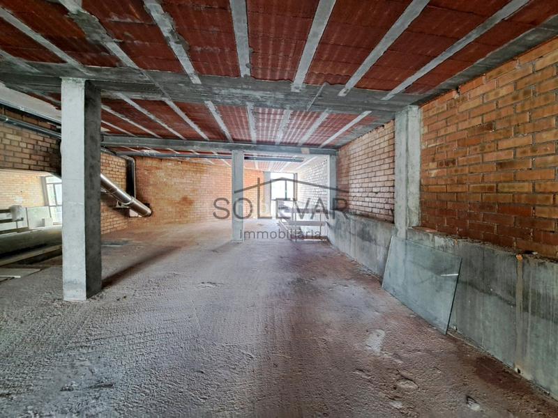 Foto 17b4b0fd-4974-4f47-9e0f-dca4da3161d5. Geschäftsraum in Tremp