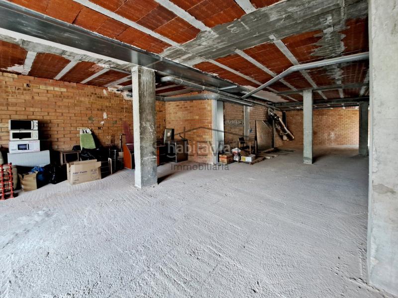 Foto 5c285ca2-ef8b-4398-b805-fabdc9e5ec7d. Geschäftsraum in Tremp