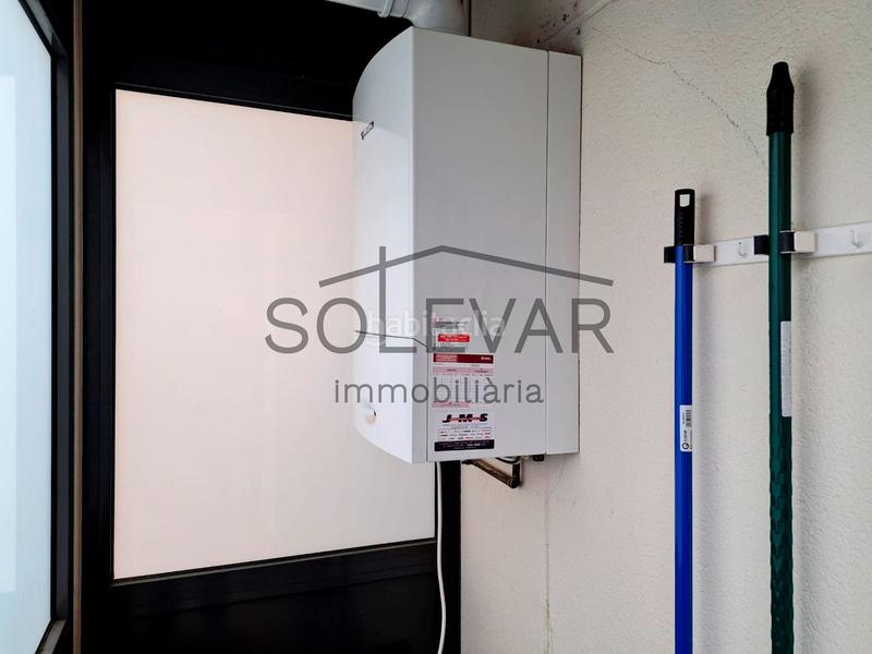 Foto 5b0a5514-c5ec-453d-a9fe-439d245f6401. Pis amb calefacció aparcament a Tremp