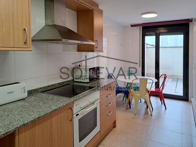 Foto 5c1c478b-be46-42dd-834c-295fe66384ff. Pis amb calefacció aparcament a Tremp