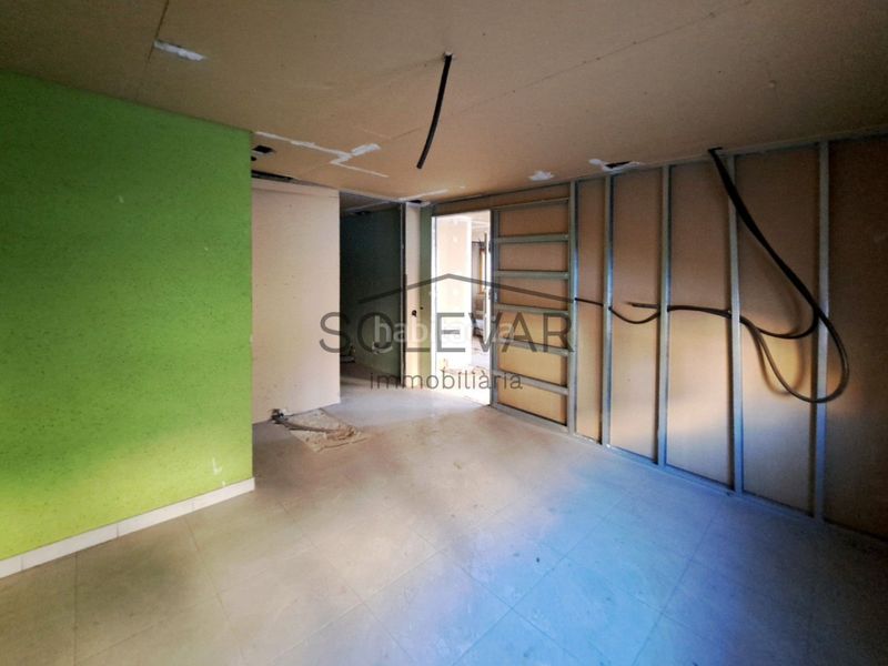 Foto ee3a4969-b283-4ae9-9504-0b7f04948533. Local comercial a Pobla de Segur (La)