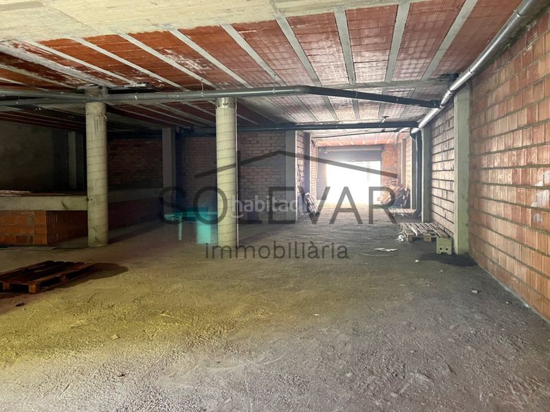Foto 0c034e78-2e3e-4606-81ba-cd88fb61608d. Local comercial a Tremp
