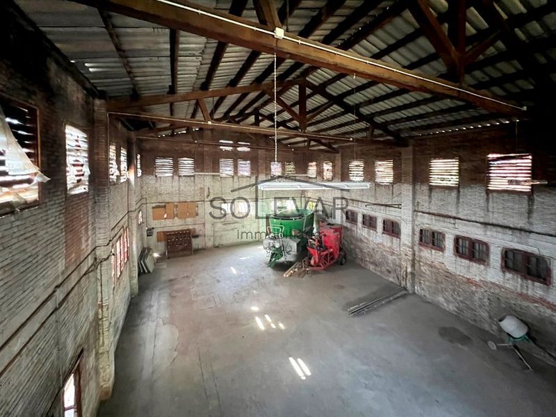 Foto 1a79a3e6-89b7-4360-9a43-ace2d363e2ea. Local comercial a Pobla de Segur (La)