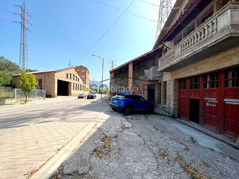 Foto e13c909e-a792-43a6-9991-831b271f40b9. Local comercial a Pobla de Segur (La)